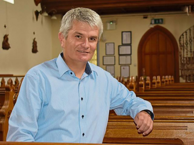 Rev. Dr Éamonn Fitzgibbon, Director, IIPS